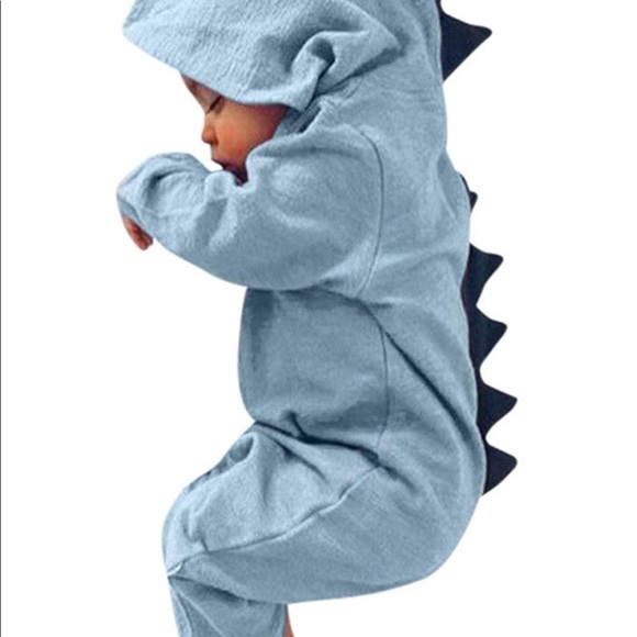Adorable Blue Dinosaur Infant Sleeper - Picture 3 of 4